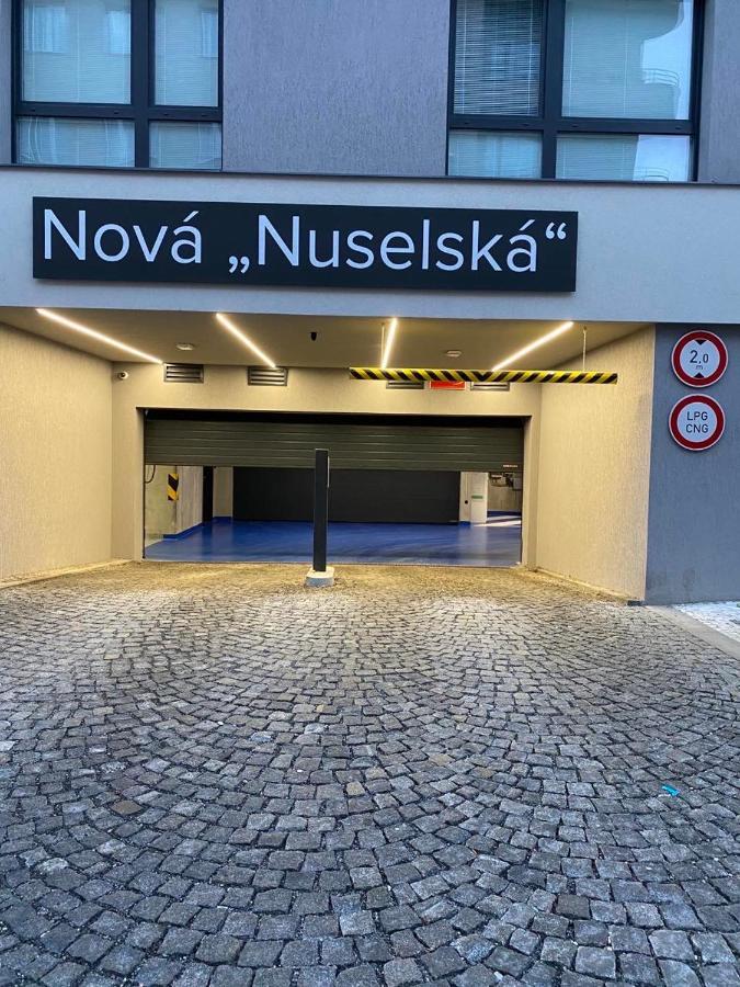 Nova Nuselska Апартаменты *